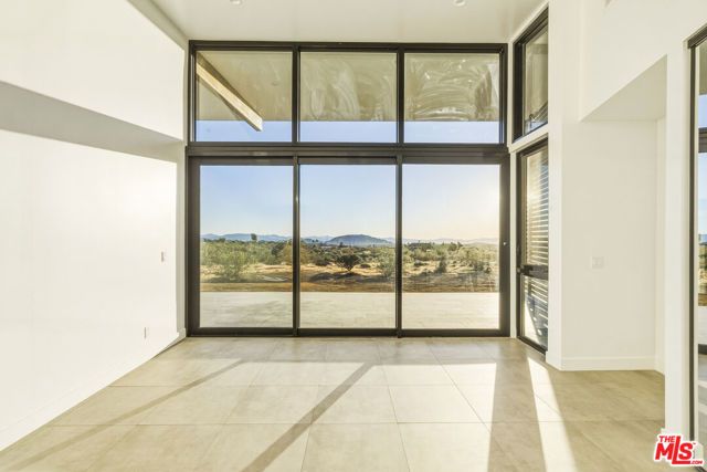429 Ripon Avenue, Yucca Valley, CA 92284