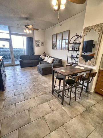 16711 Collins Avenue BC-5, Sunny Isles Beach, FL 33160