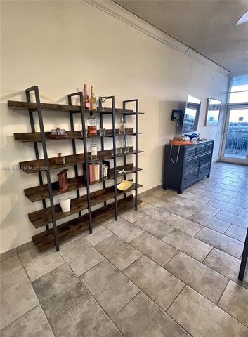 16711 Collins Avenue BC-5, Sunny Isles Beach, FL 33160