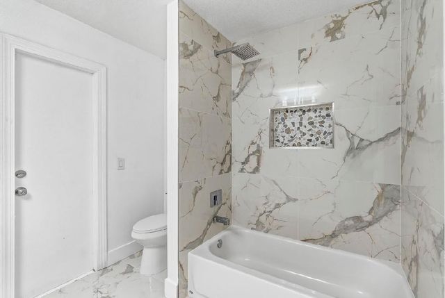 7060 NW 47th Place, Lauderhill, FL 33319