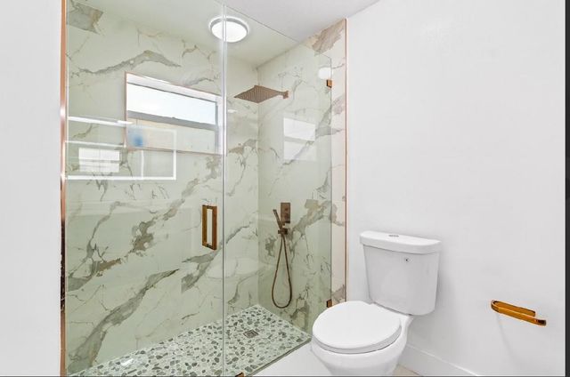 7060 NW 47th Place, Lauderhill, FL 33319