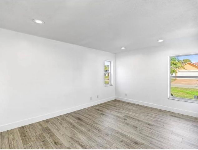 7060 NW 47th Place, Lauderhill, FL 33319