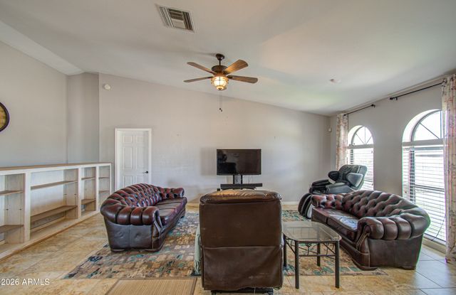 213 E Elm Lane, Avondale, AZ 85323