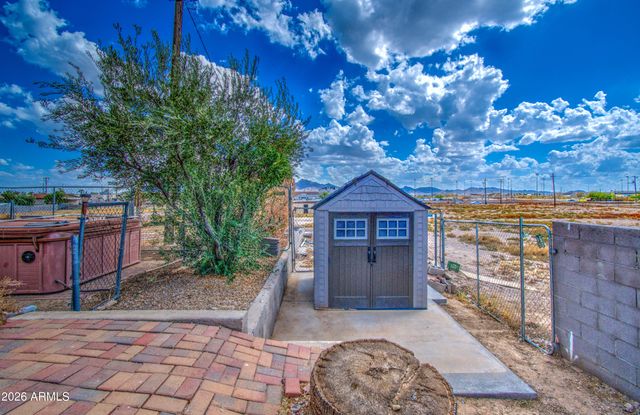 213 E Elm Lane, Avondale, AZ 85323