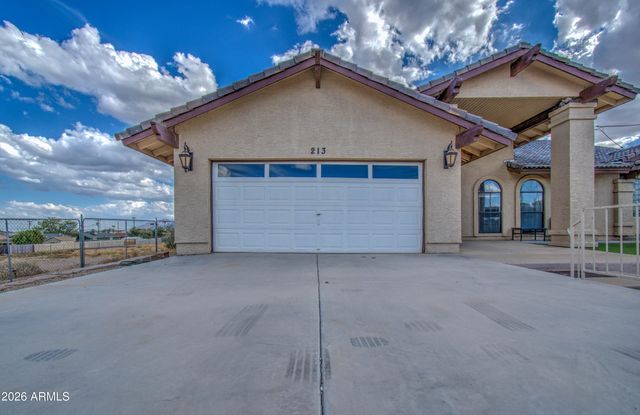 213 E Elm Lane, Avondale, AZ 85323