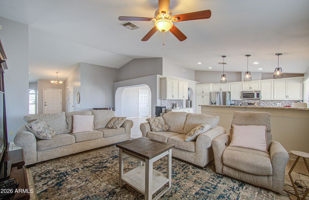 213 E Elm Lane, Avondale, AZ 85323 — photo 4