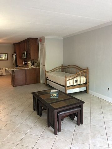 200 Swanton T30, Winchester, MA 01890