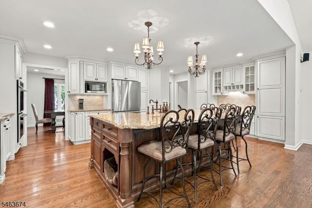 123 River Bend Rd, Berkeley Heights Twp., NJ 07922