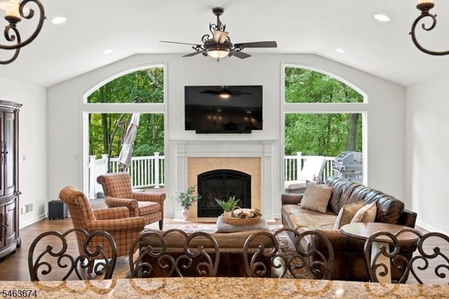 123 River Bend Rd, Berkeley Heights Twp., NJ 07922