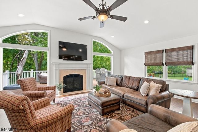 123 River Bend Rd, Berkeley Heights Twp., NJ 07922
