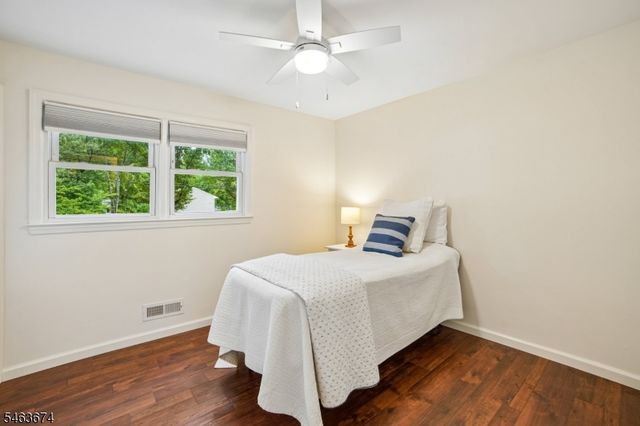 123 River Bend Rd, Berkeley Heights Twp., NJ 07922