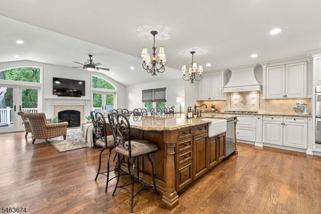 123 River Bend Rd, Berkeley Heights Twp., NJ 07922