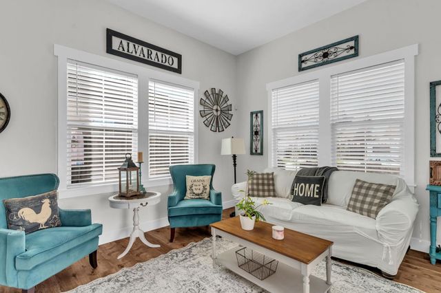 9700 Glacier Creek Way, Elk Grove, CA 95624