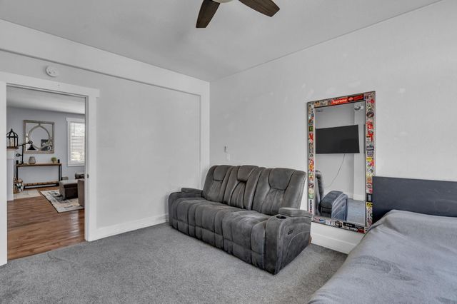 9700 Glacier Creek Way, Elk Grove, CA 95624