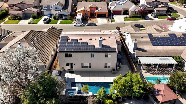 9700 Glacier Creek Way, Elk Grove, CA 95624