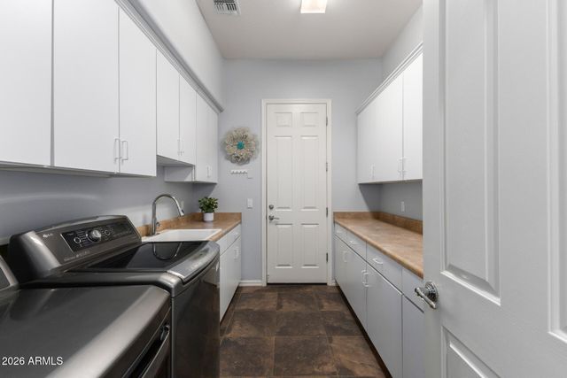 7150 W HERITAGE Way, Florence, AZ 85132