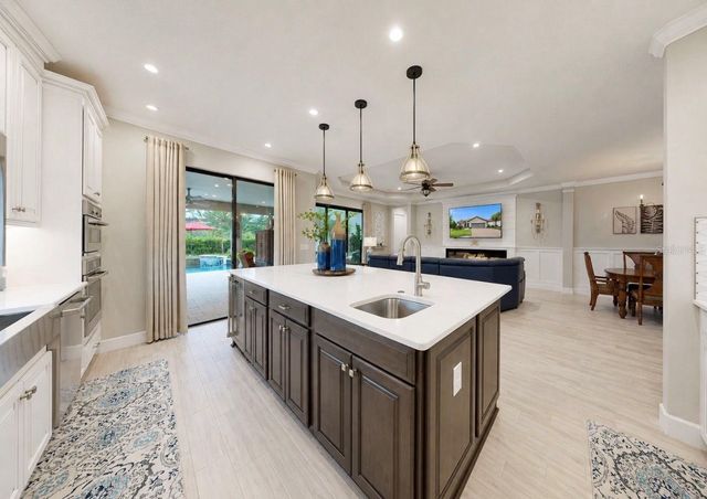 10505 WICKER PARK PLACE, Palmetto, FL 34221