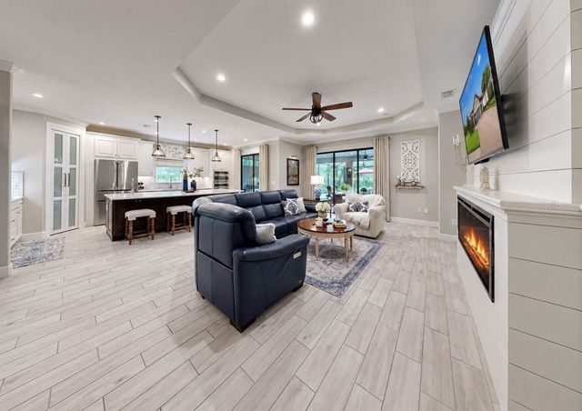 10505 WICKER PARK PLACE, Palmetto, FL 34221