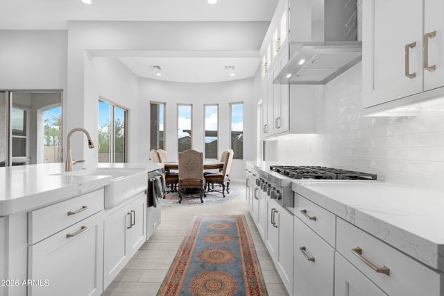 5827 E STAR VALLEY Street, Mesa, AZ 85215
