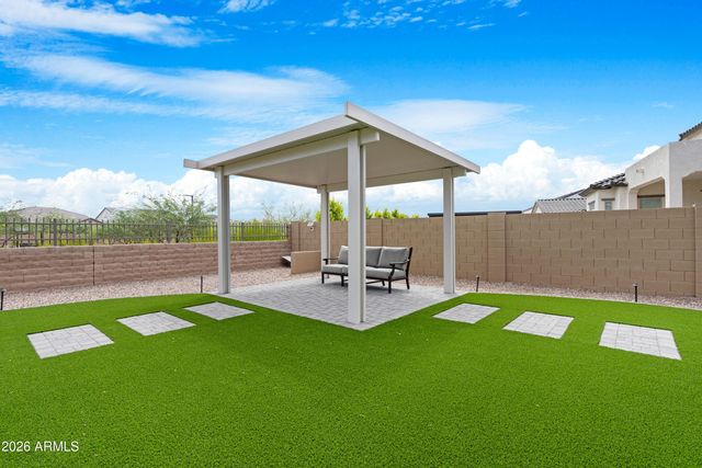 5827 E STAR VALLEY Street, Mesa, AZ 85215