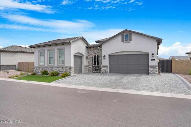 5827 E STAR VALLEY Street, Mesa, AZ 85215