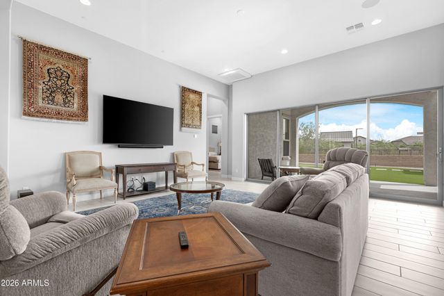 5827 E STAR VALLEY Street, Mesa, AZ 85215