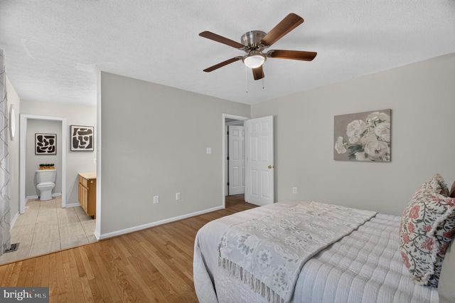 885 WILD ROSE LN, Harpers Ferry, WV 25425