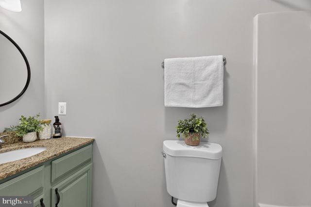 885 WILD ROSE LN, Harpers Ferry, WV 25425