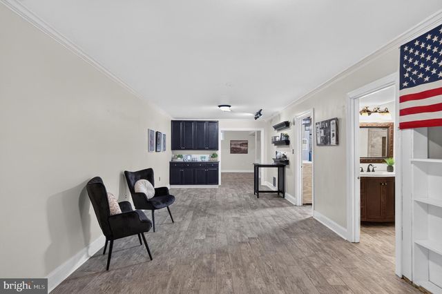 885 WILD ROSE LN, Harpers Ferry, WV 25425