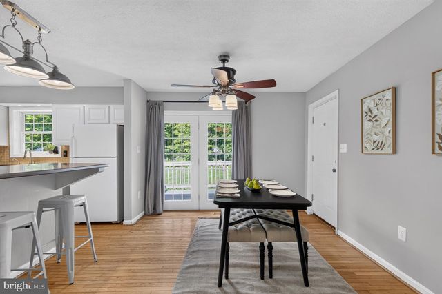 885 WILD ROSE LN, Harpers Ferry, WV 25425