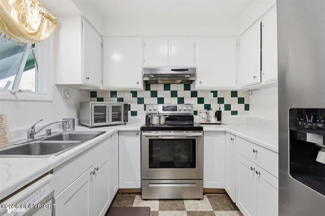 835 N Park Street, Anchorage, AK 99508