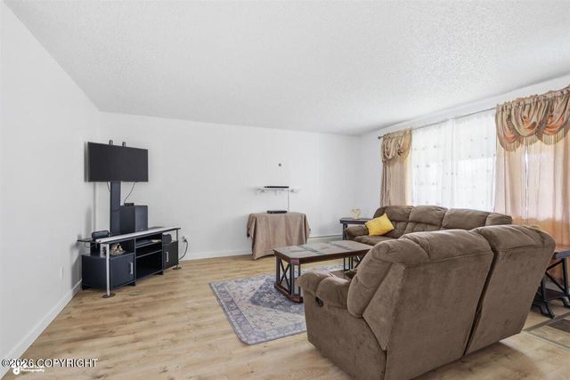 835 N Park Street, Anchorage, AK 99508