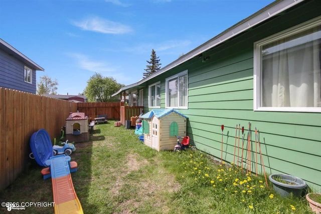 835 N Park Street, Anchorage, AK 99508