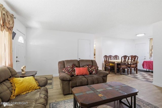 835 N Park Street, Anchorage, AK 99508