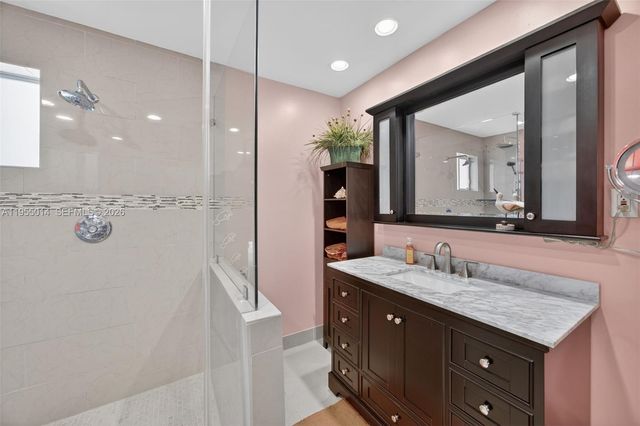 15280 SW 153rd St, Miami, FL 33187