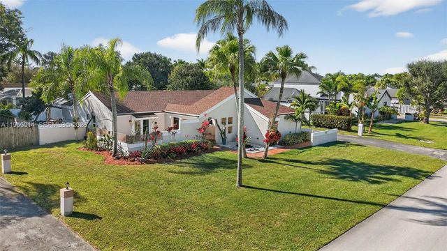 15280 SW 153rd St, Miami, FL 33187