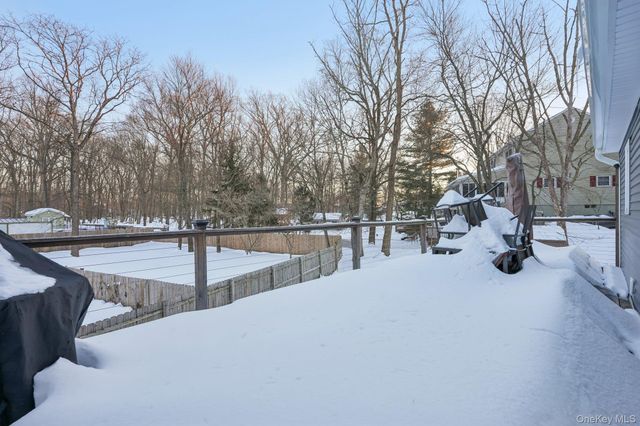 150 Lake Region Boulevard, Monroe, NY 10950