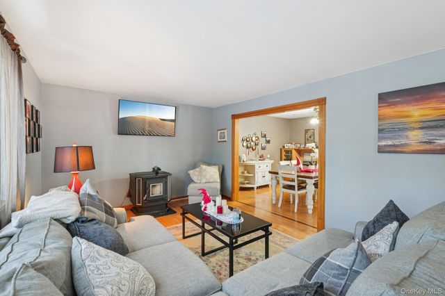 150 Lake Region Boulevard, Monroe, NY 10950