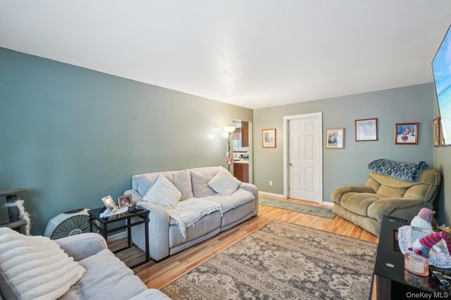 150 Lake Region Boulevard, Monroe, NY 10950