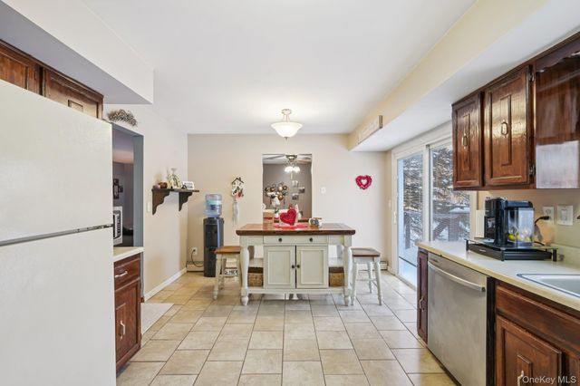 150 Lake Region Boulevard, Monroe, NY 10950