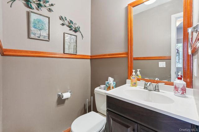 150 Lake Region Boulevard, Monroe, NY 10950