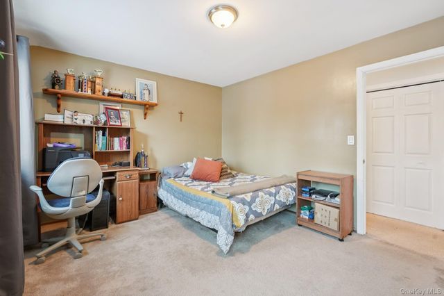 150 Lake Region Boulevard, Monroe, NY 10950