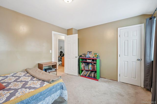 150 Lake Region Boulevard, Monroe, NY 10950