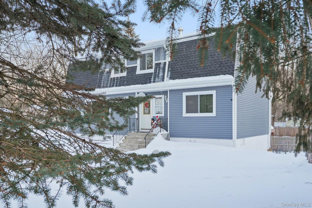 150 Lake Region Boulevard, Monroe, NY 10950