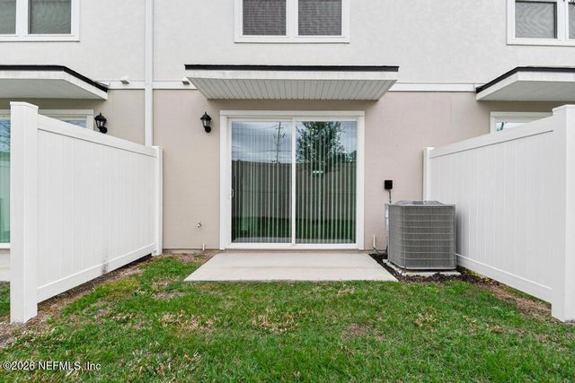 5978 ORTEGA LAKE Drive, Jacksonville, FL 32244