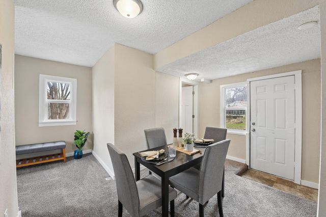 2155 Reaney Avenue E, Saint Paul, MN 55119