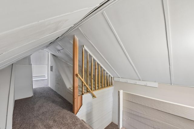 2155 Reaney Avenue E, Saint Paul, MN 55119