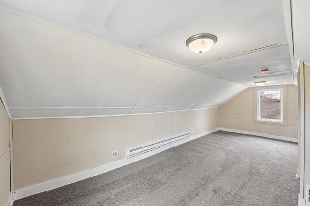 2155 Reaney Avenue E, Saint Paul, MN 55119