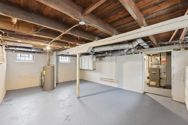 2155 Reaney Avenue E, Saint Paul, MN 55119