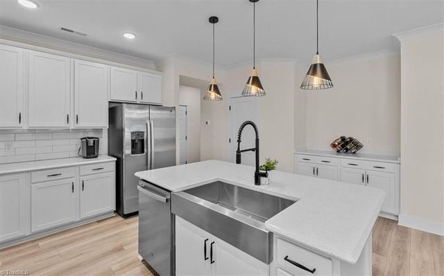 1206 Harbor Crossing Way, Greensboro, NC 27455